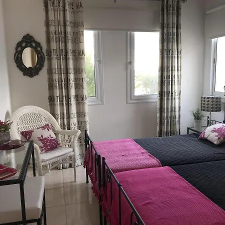 Casa vacanze Golden Cost Bungalow Polis Cyprus *